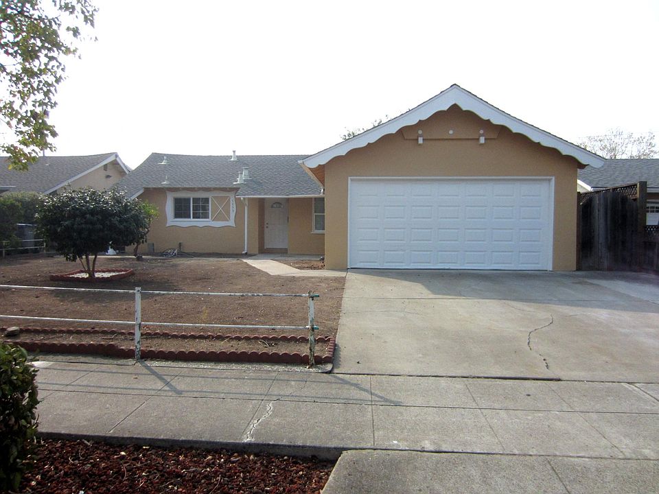 1st image of 5579 Dent Ave