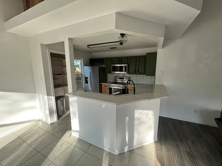 124 Oak River Dr — Photo 19