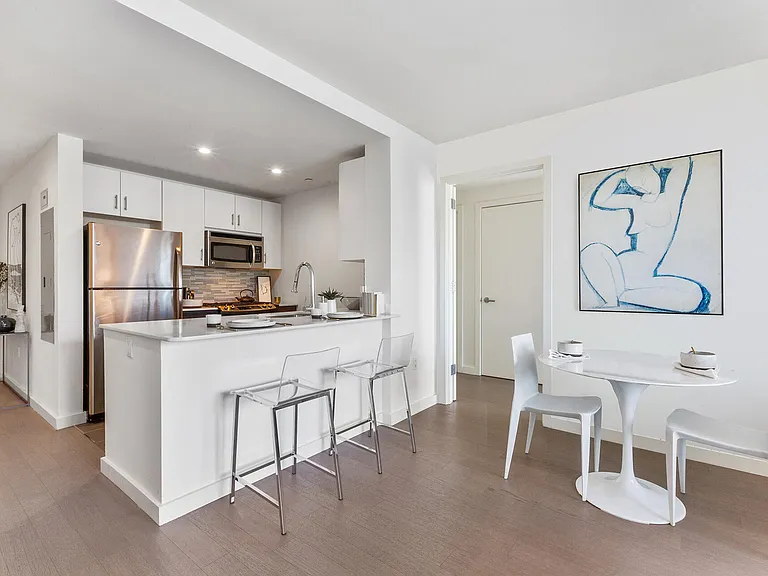 250 N 10th St #635 — Photo 13