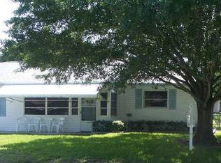 501 2nd St SW, Largo, FL 33770