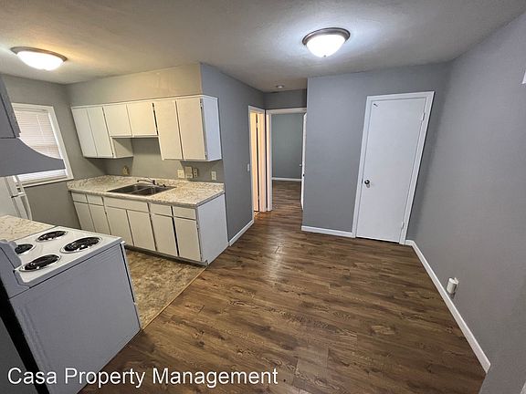 5th image of 1336 D St #11875646