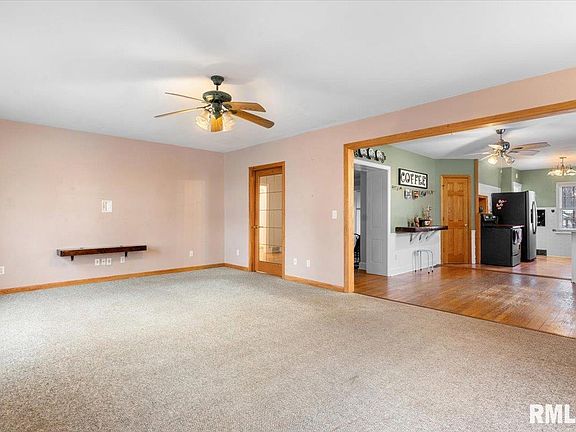 4th image of 1129 Urban Ave