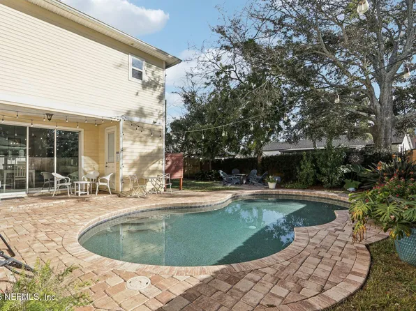 1100 2ND Avenue N, Jacksonville Beach, FL 32250