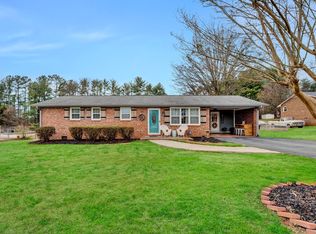 127 Inn View Dr, Inman, SC 29349