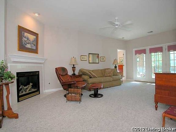 3rd image of 12120 Belmont Park Cir