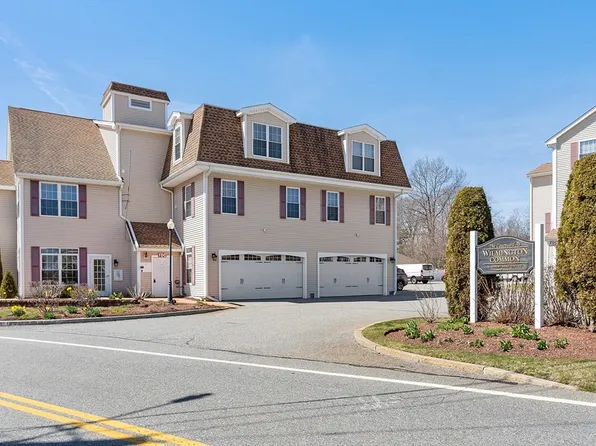 36 Middlesex Ave Unit 1, Wilmington, MA 01887