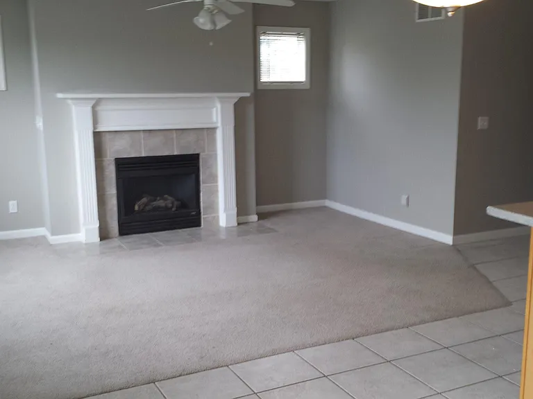 2828 Gill St — Photo 4