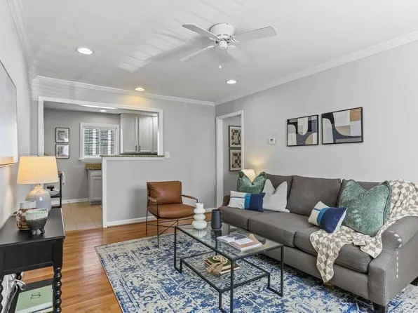 224 Olympic Pl APT 18, Decatur, GA 30030