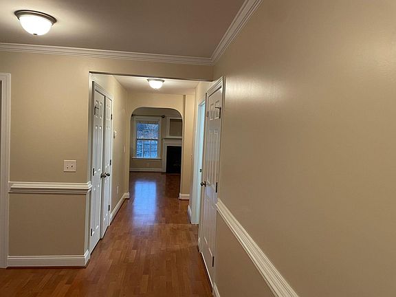 5th image of 615 Cherry Plum Ct