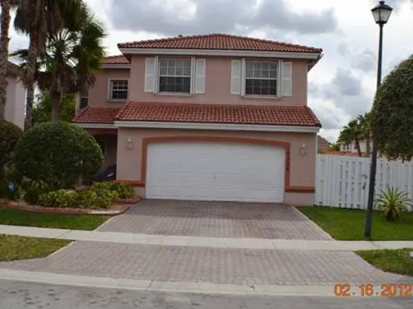 15320 SW 47th St, Hollywood, FL 33027