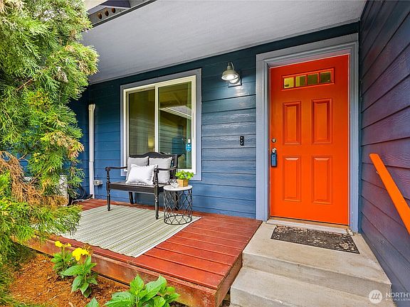 2nd image of 18514 71st Street NW