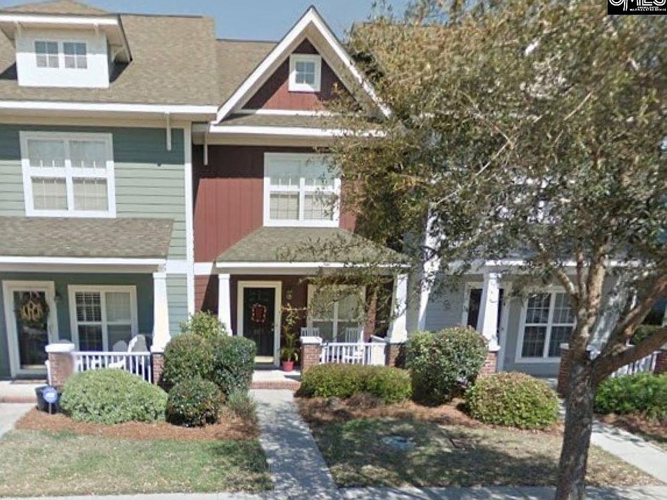 2nd image of 207 Hampton Forest Dr