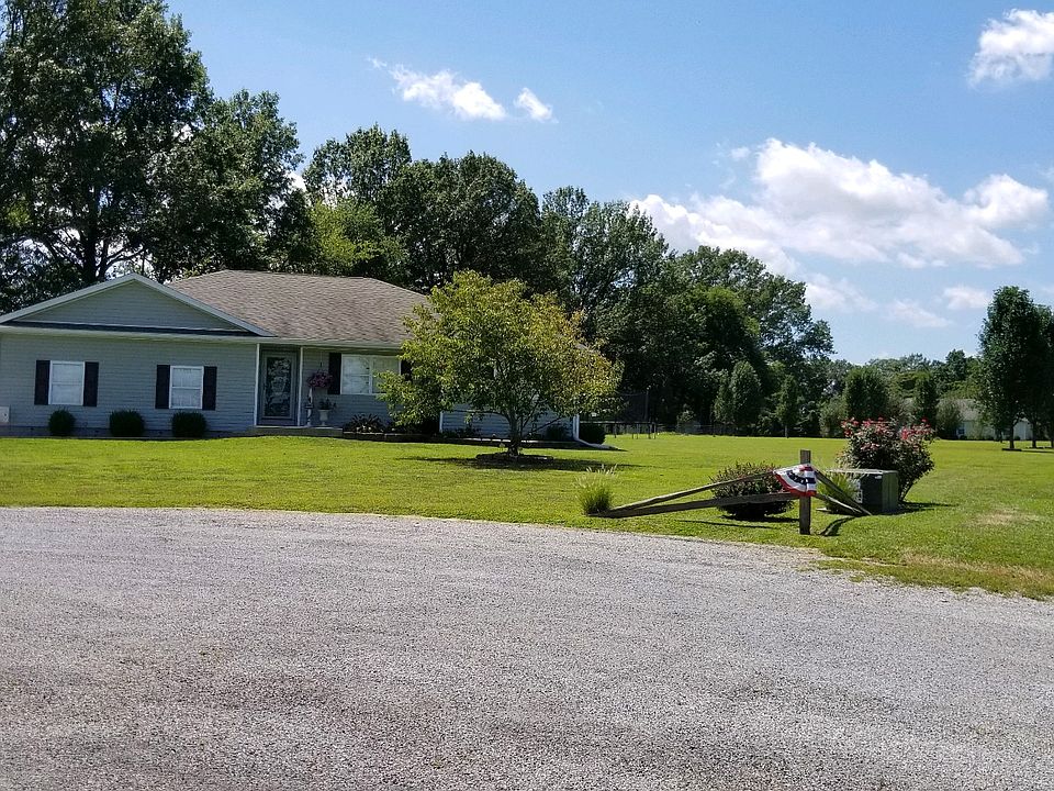 1st image of 103 Jett Sawyer Ln