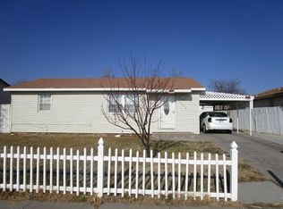 1603 W Benton St, Garden City, KS 67846