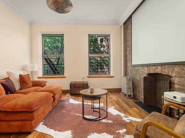 100 W 141st St APT 33, New York, NY 10030