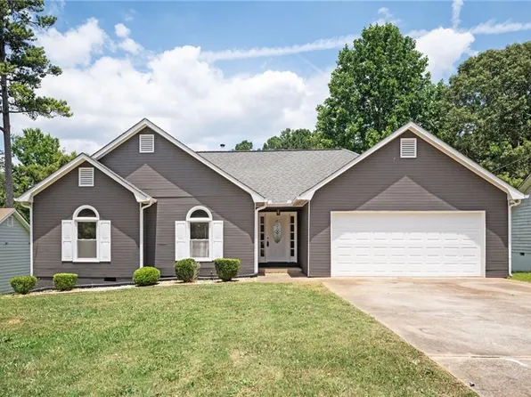 1020 Terance Ave, Jonesboro, GA 30238