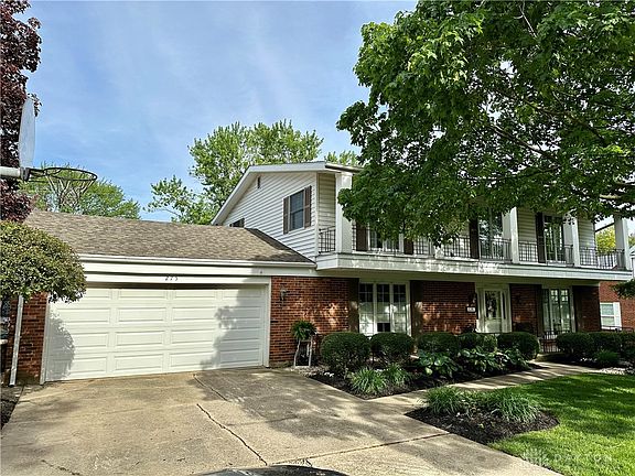 2nd image of 275 Hickory Dr