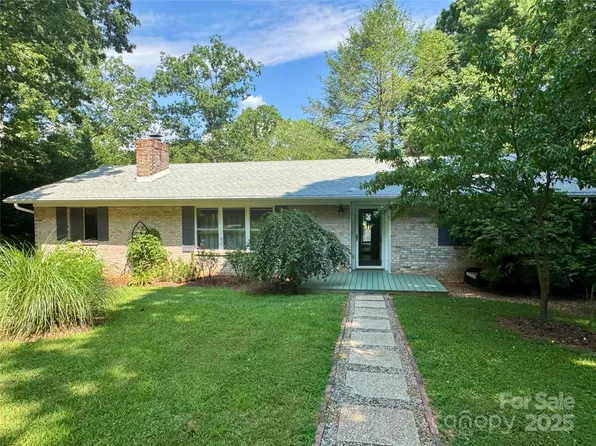 206 Rock Hill Ave, Hendersonville, NC 28792