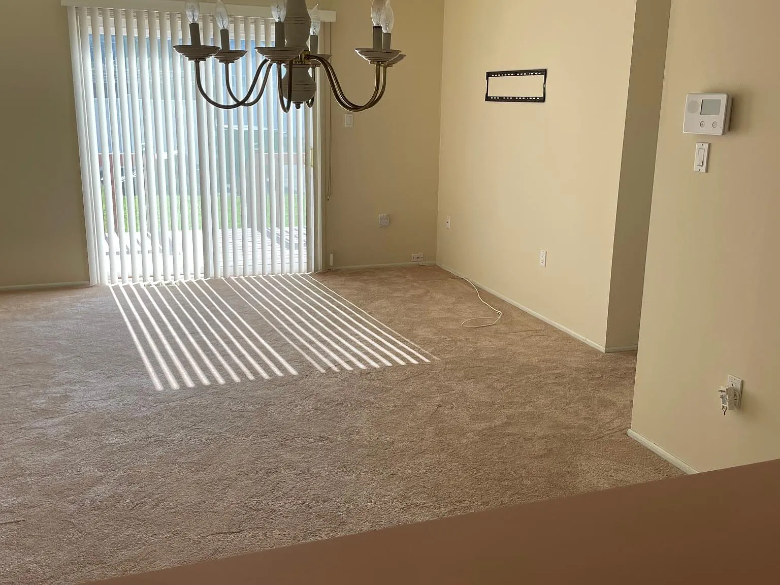 1 bed, 880 sqft, $1,750 — Photo 2