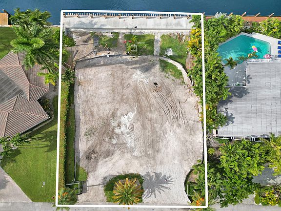 2nd image of 26 Pelican Drive