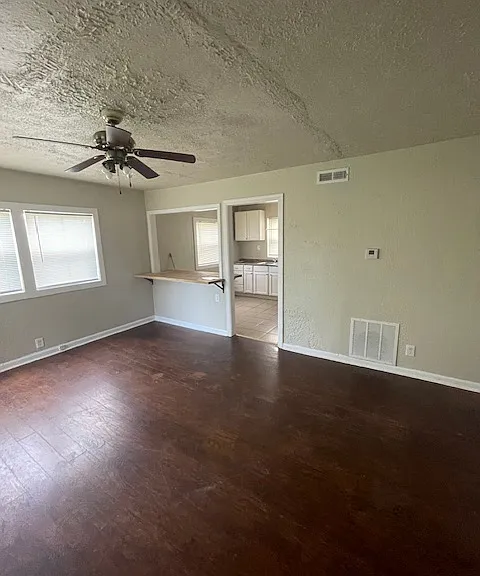 5923 E 24th St — Photo 14