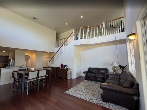 10 Kamaiki Cir, Kahului, HI 96732