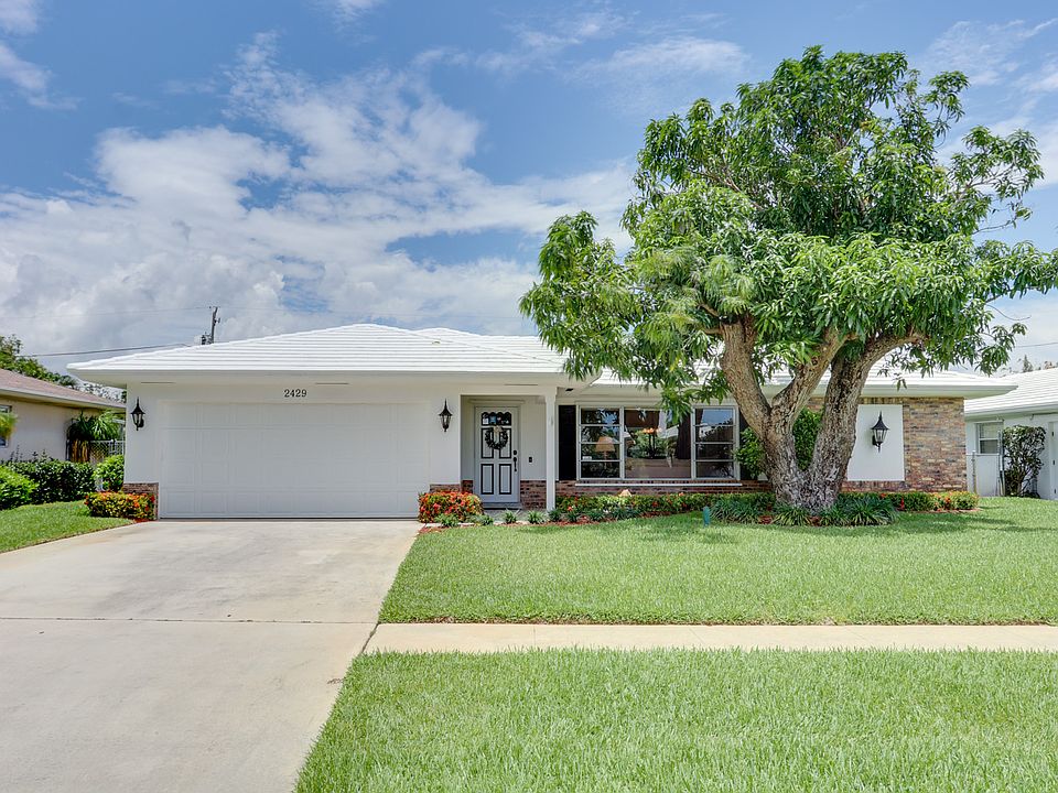 1st image of 2429 Gabriel Ln