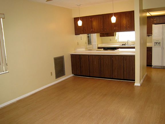 5th image of 3412 Arnel Dr