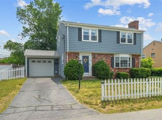 89 Tryon Ave, Rumford, RI 02916