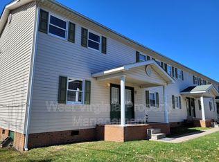 581 Prosperity Rd #224, Mount Hope, WV 25880