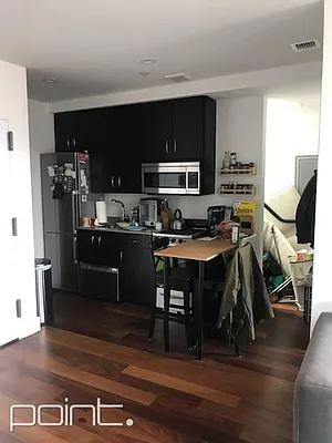 Rented by Point NYC | media 33