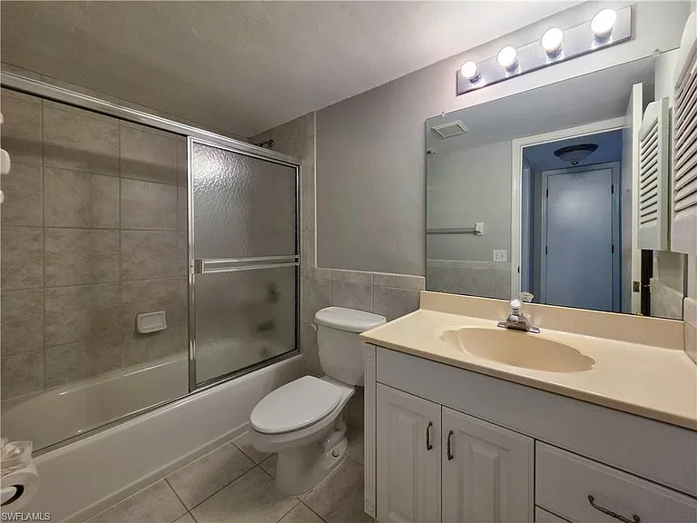 4371 Bay Beach Ln #313 — Photo 15