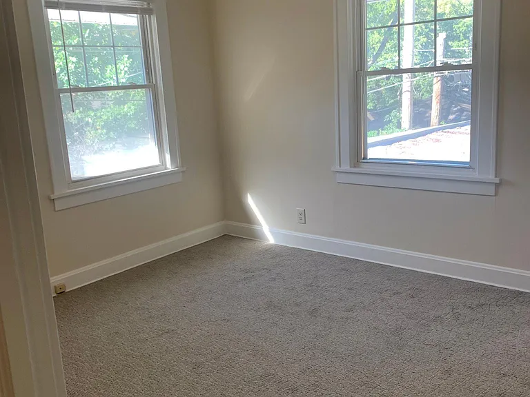 4820 Liberty St — Photo 17
