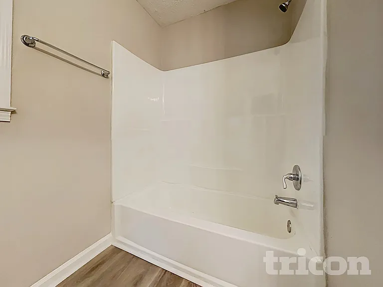 546 Candlewick Ln NW — Photo 11