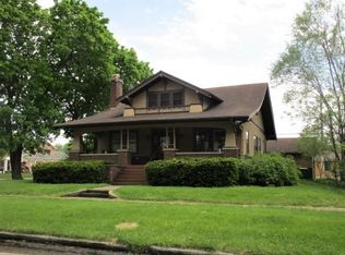 400 W Broadway Ave, Fairfield, IA 52556