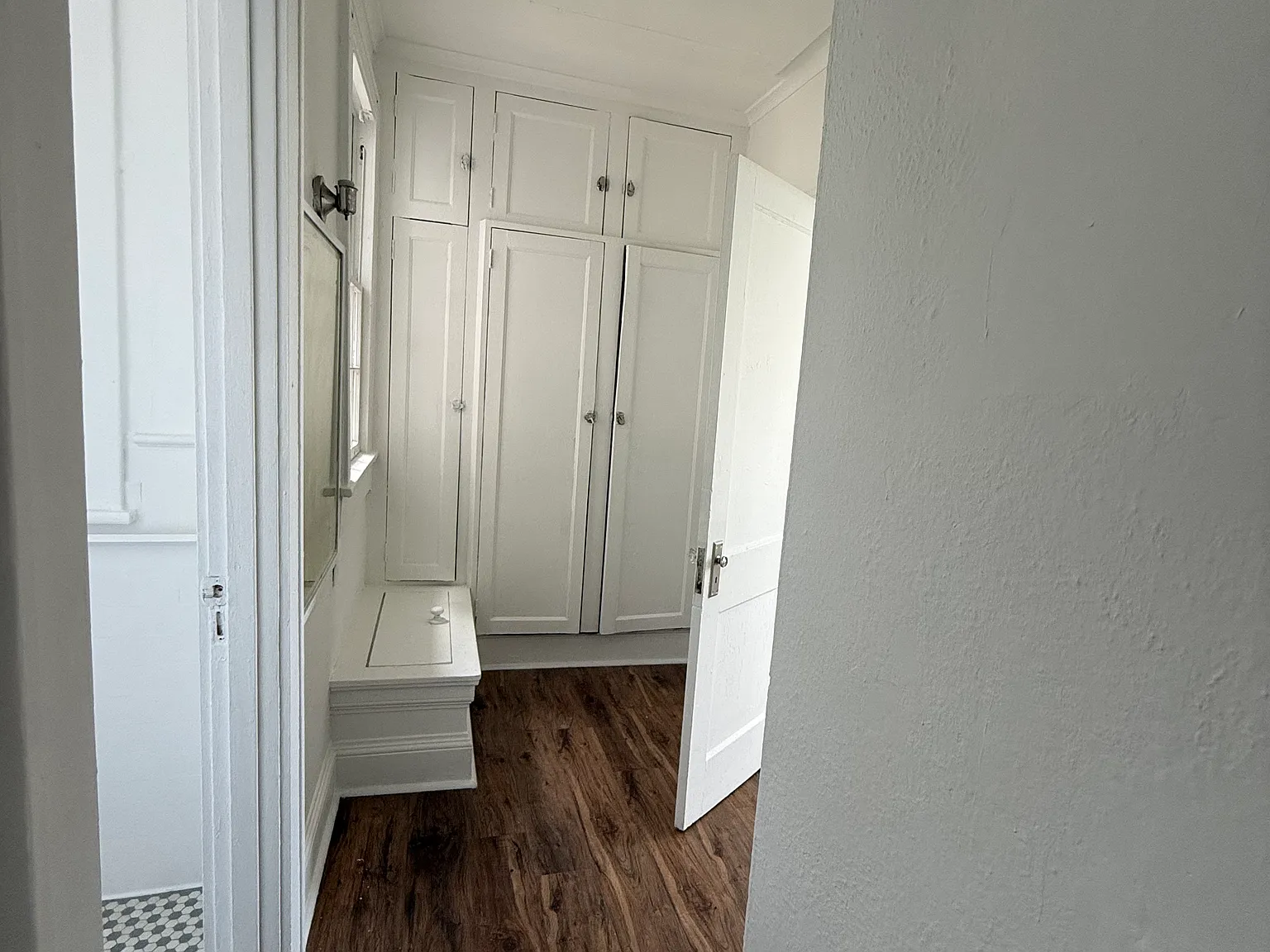 2 bed, 1.5 bath, 1250 sqft, $1,100 — Photo 4
