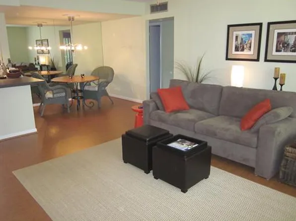 11521 Landing Pl APT E2, Palm Beach Gardens, FL 33408