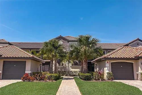 5517 Palmer Cir #203 Photo 1