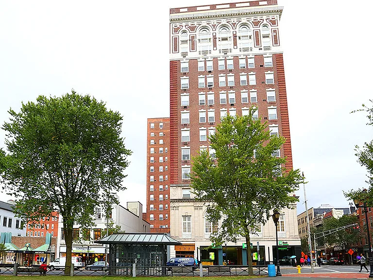 The Taft — Photo 19