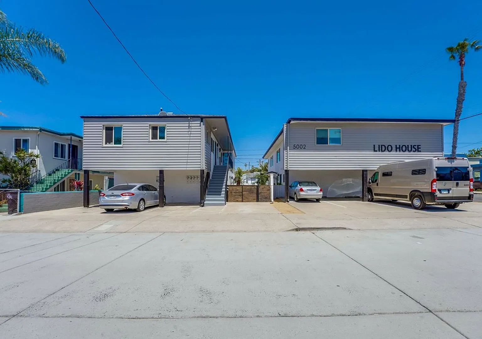 5002 Long Branch Ave. — Photo 1