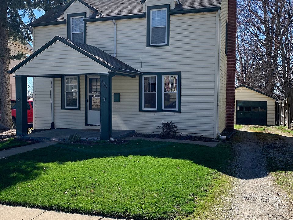 1st image of 124 Baird Ave
