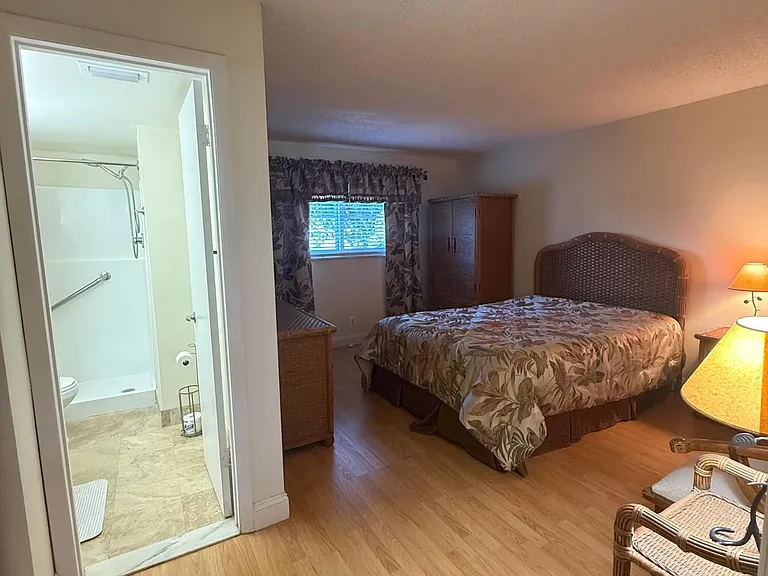 2601 NE 3rd Ct #202 — Photo 7