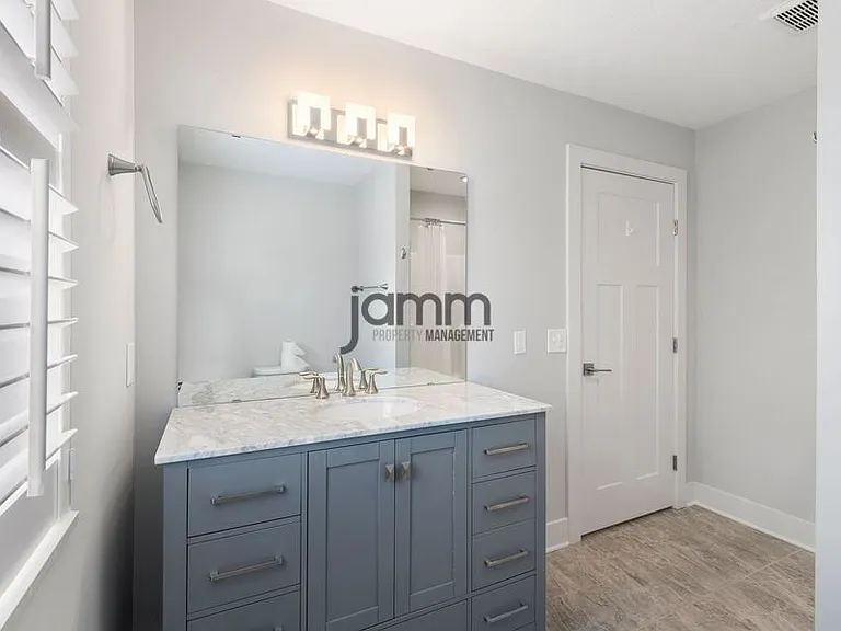 1874 W 57th St — Photo 18