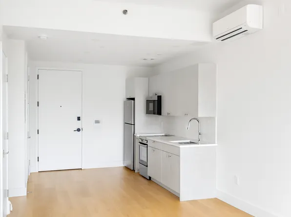 2915 Albemarle Road image 2 of 15