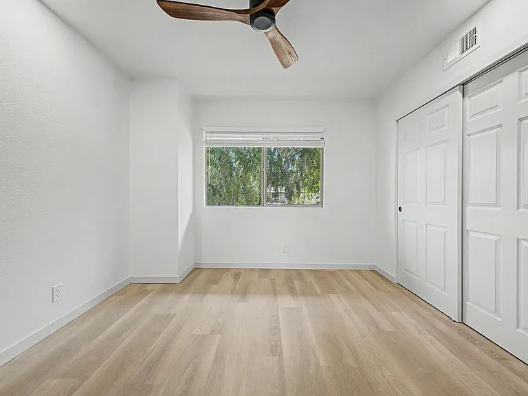 1812 W Village Way — Photo 20