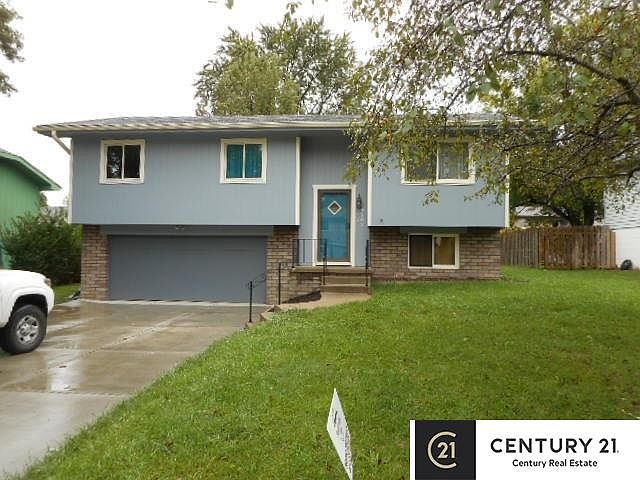 1st image of 9109 Autumn Ln