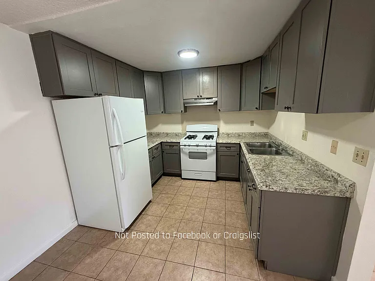 3639 44th St #2 — Photo 7