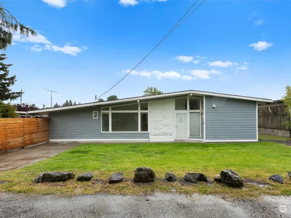 12021 64th Avenue S, Seattle, WA 98178