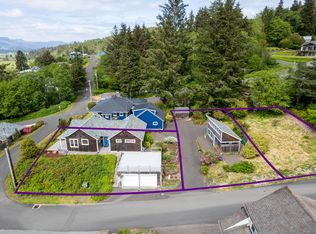 219 Fir St, Wheeler, OR 97147