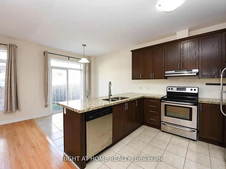 245 Sarah Cline Dr — Photo 7